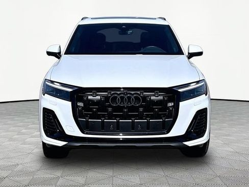 Used 2026 Audi Q7 2.0T Premium Plus w/ Premium Plus Package AWD/4WD image 3