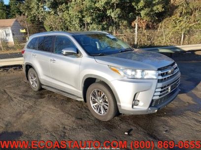 Used 2017 Toyota Highlander XLE