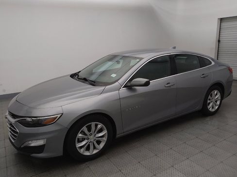 Used 2023 Chevrolet Malibu LT FWD image 2