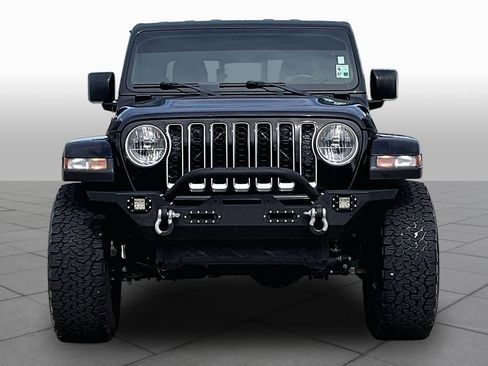 Used 2022 Jeep Gladiator Overland w/ Cold Weather Group AWD/4WD image 4