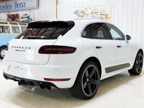 Used 2018 Porsche Macan GTS AWD/4WD image 17