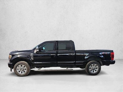 Used 2021 Ford F250 Platinum w/ FX4 Off-Road Package image 2
