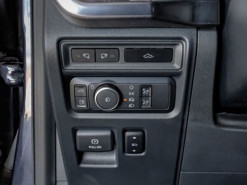 Used 2021 Ford F150 Platinum w/ Equipment Group 701A High image 28