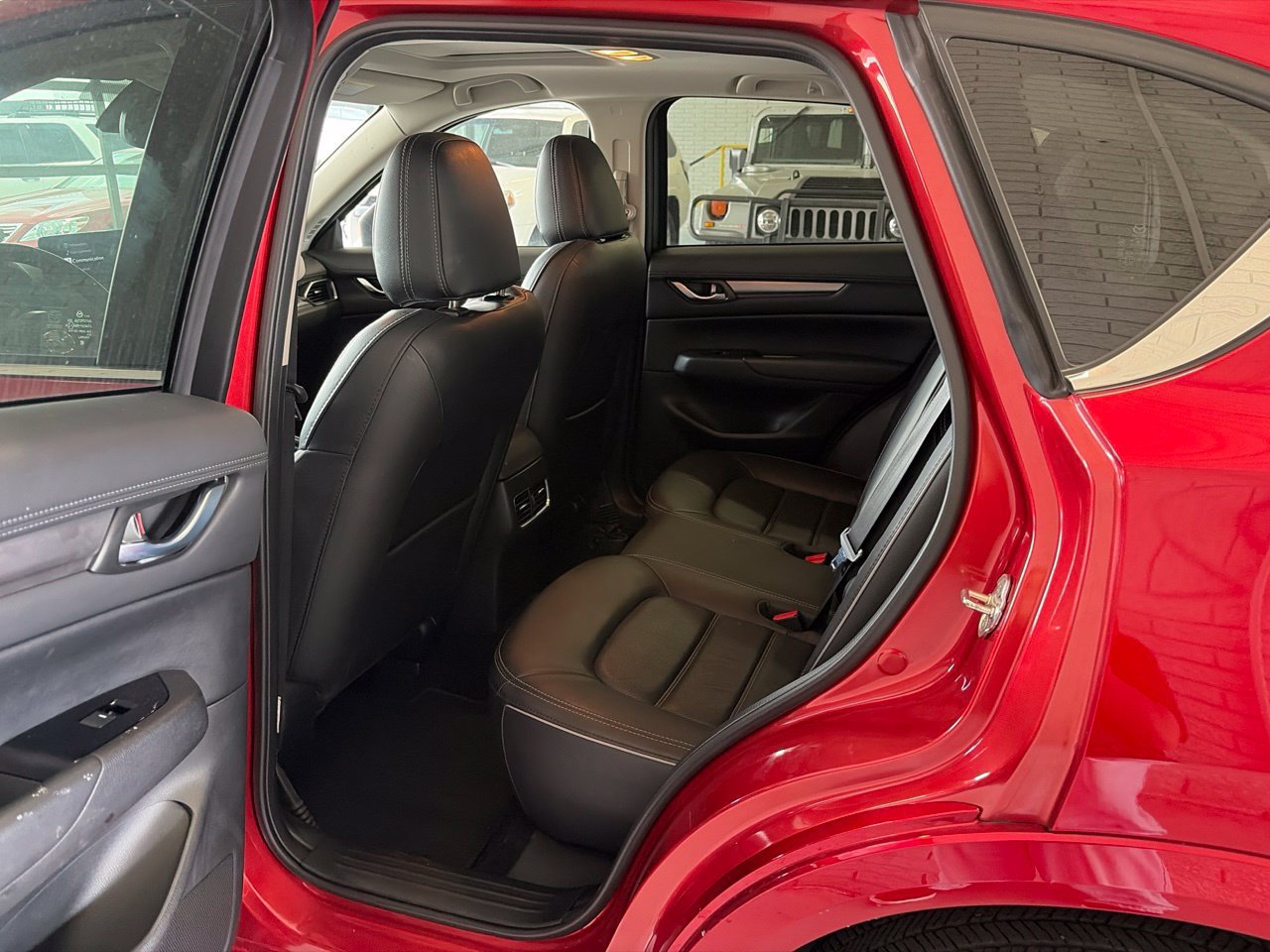 Used 2025 MAZDA CX-5 AWD 2.5 S w/ Preferred Package image 8