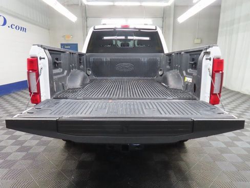 Used 2022 Ford F250 Lariat w/ Lariat Ultimate Package image 33