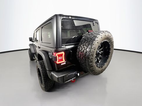 Used 2023 Jeep Wrangler Unlimited Rubicon w/ LED Lighting Group AWD/4WD image 8