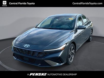 Used 2024 Hyundai Elantra SEL w/ Convenience Package