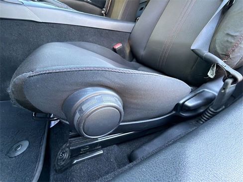 Used 2018 MAZDA MX-5 Miata RF Club image 12