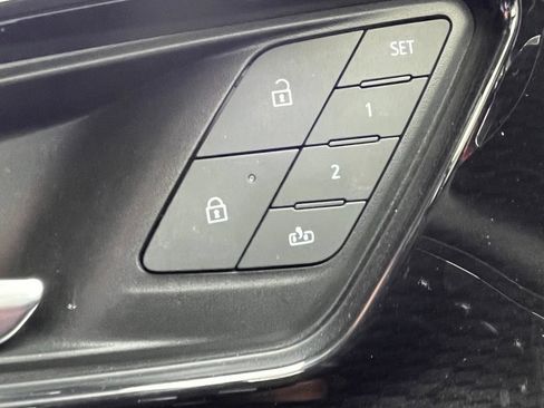 Used 2024 Chevrolet Blazer EV RS AWD/4WD image 6