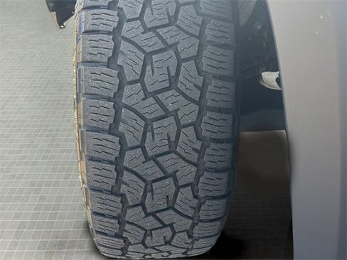 Used 2024 Toyota Tundra SR5 image 11