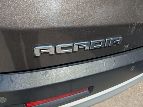 Used 2019 GMC Acadia SLT AWD/4WD image 31