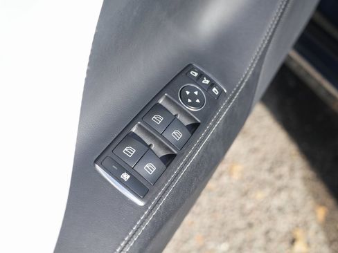 Used 2021 Tesla Model S Long Range Plus image 26