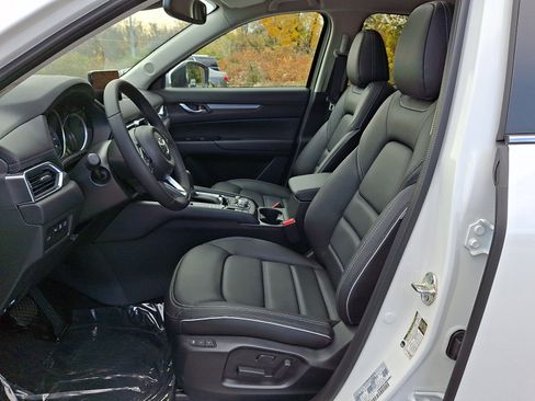 New 2025 MAZDA CX-5 AWD 2.5 S w/ Preferred Package image 13