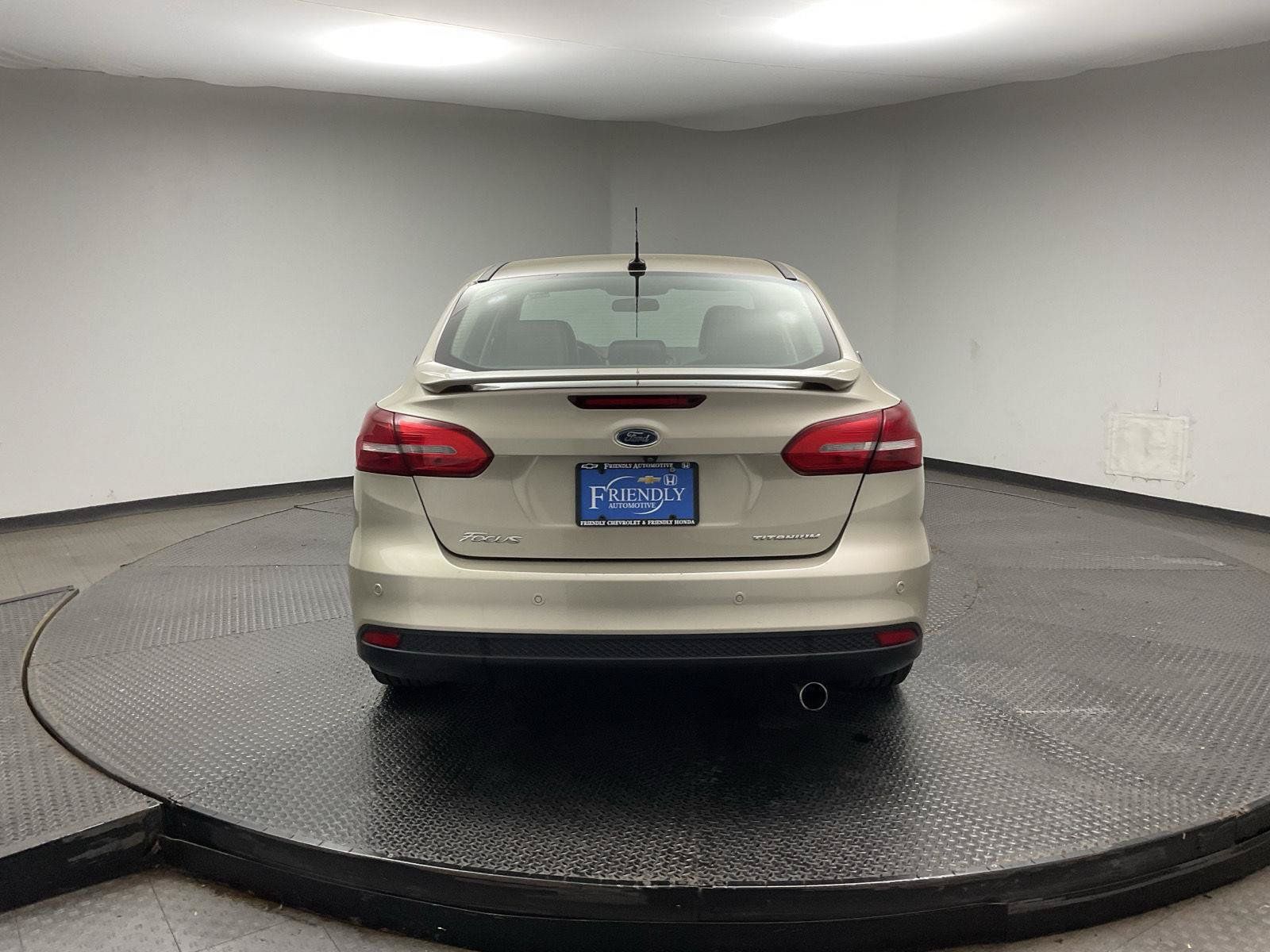 Used 2017 Ford Focus Titanium FWD image 6