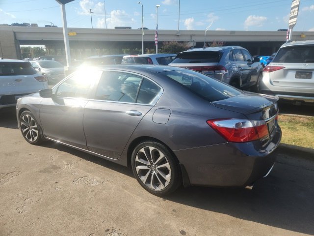 Used 2013 Honda Accord Sport image 3