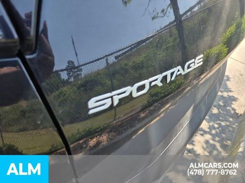 Used 2025 Kia Sportage LX FWD image 23