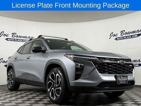 New 2026 Chevrolet Trax RS w/ Sunroof Package FWD image 4