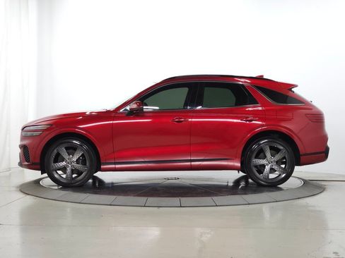 Used 2024 Genesis GV70 3.5T Sport w/ Sport Advanced Package AWD/4WD image 6