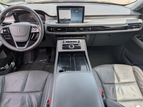 Used 2020 Lincoln Aviator Reserve w/ Equipment Group 201A AWD/4WD image 17