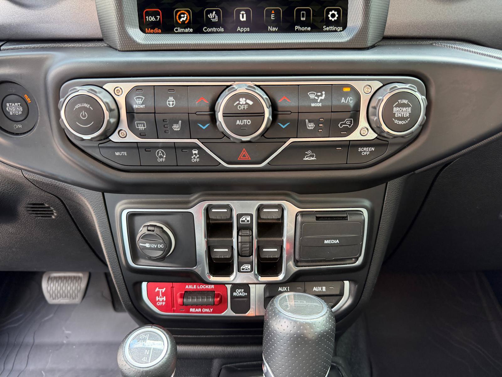 Used 2022 Jeep Gladiator Mojave w/ LED Lighting Group AWD/4WD image 41