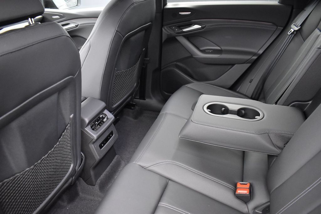 New 2027 Audi Q6 e-tron Premium AWD/4WD image 18