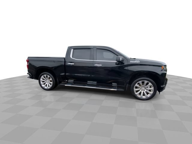 Used 2020 Chevrolet Silverado 1500 High Country w/ Technology Package AWD/4WD image 3