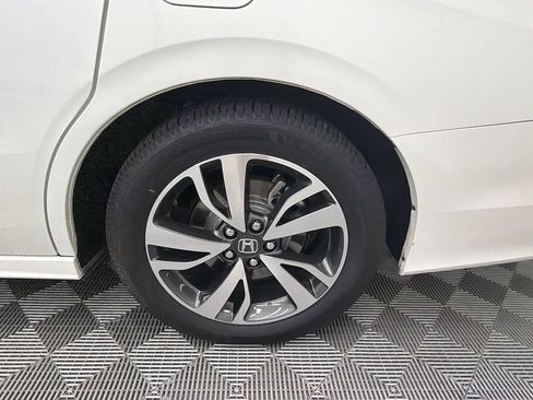 Used 2022 Honda Odyssey Touring image 21