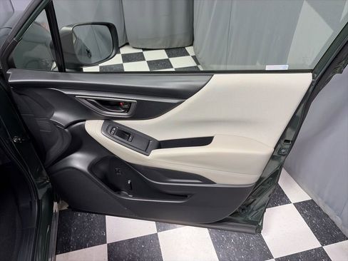 Certified 2023 Subaru Forester AWD/4WD image 17