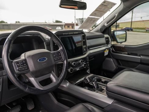 Used 2022 Ford F150 Lariat AWD/4WD image 15