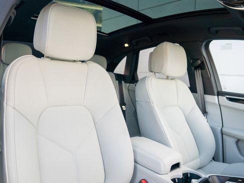 New 2026 Porsche Macan S AWD/4WD image 28