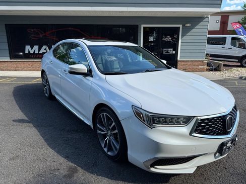 Used 2019 Acura TLX V6 SH-AWD w/ Technology Pkg image 3