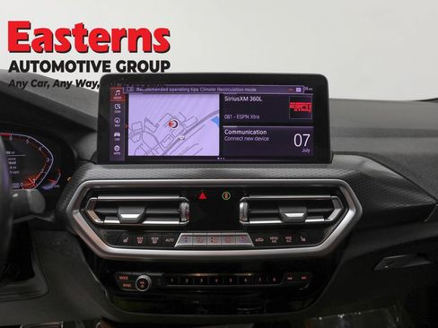 Used 2023 BMW X4 xDrive30i w/ M Sport Package AWD/4WD image 12
