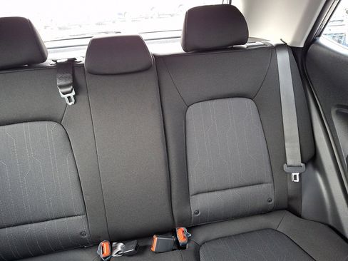 New 2026 Hyundai Venue SE image 14