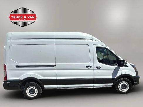 Used 2022 Ford E-Transit 148 High Roof w/ Load Area Protection Package RWD image 6