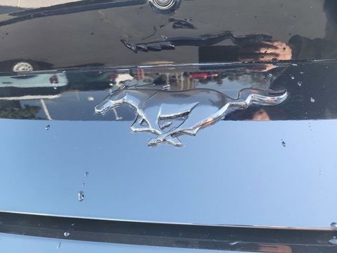 Used 2025 Ford Mustang Coupe image 27