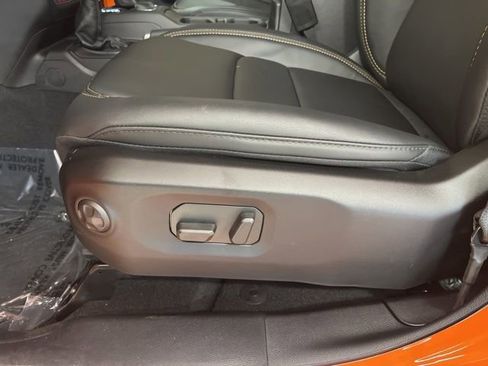 New 2025 Jeep Wrangler Unlimited Rubicon 392 image 18