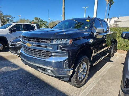 Used 2019 Chevrolet Silverado 1500 LT w/ All-Star Edition image 3