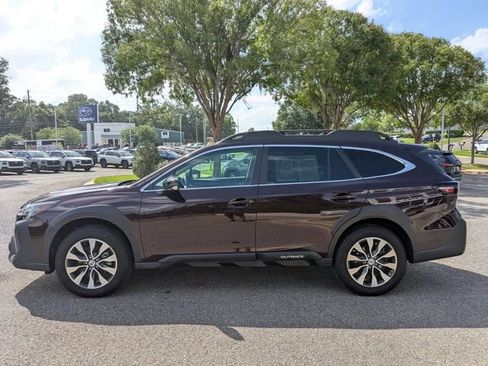 Used 2023 Subaru Outback Limited XT AWD/4WD image 11
