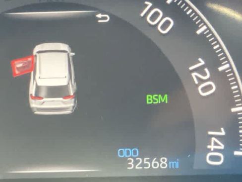 Used 2025 Toyota RAV4 XLE AWD/4WD image 33
