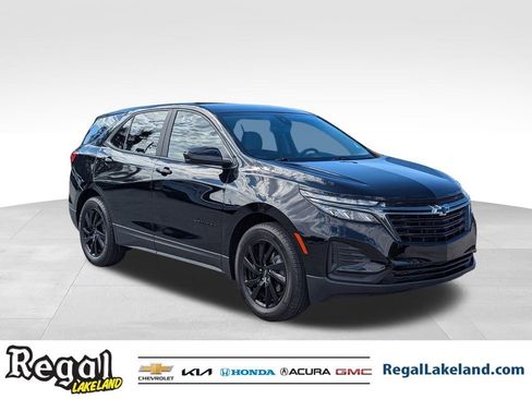 Used 2024 Chevrolet Equinox LS w/ LS Convenience Package image 1