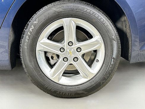 Used 2022 Chevrolet Malibu LT FWD image 30