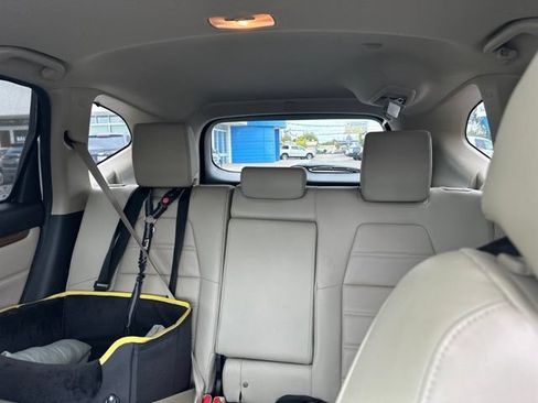 Used 2019 Honda CR-V Touring image 10