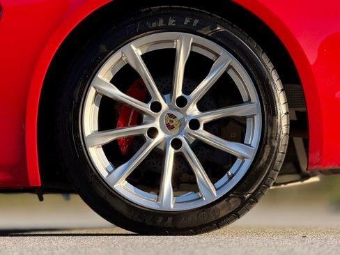 Used 2017 Porsche 718 Cayman S image 18