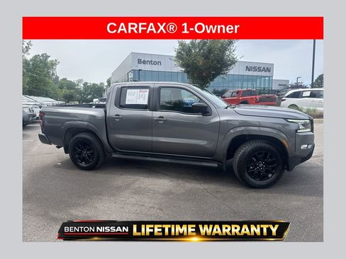 Used 2023 Nissan Frontier SV w/ Midnight Edition Package RWD image 1