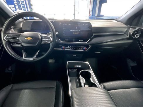 Used 2025 Chevrolet Equinox LT w/ Convenience Package II AWD/4WD image 21