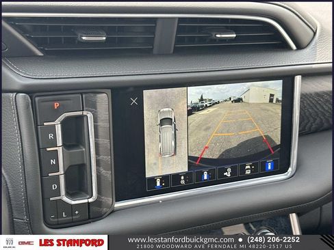 Used 2024 GMC Yukon Denali AWD/4WD image 32