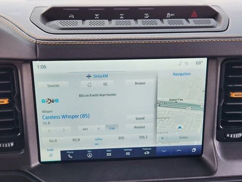 Used 2024 Ford Bronco Badlands image 4