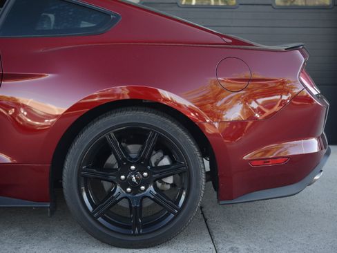 Used 2019 Ford Mustang Premium w/ Ford Safe & Smart Package RWD image 35