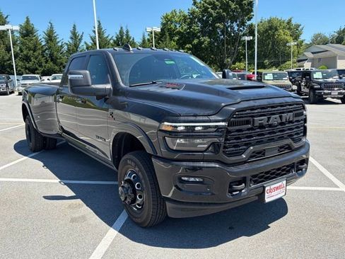 New 2026 RAM 3500 Limited AWD/4WD image 8