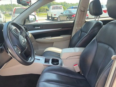 Used 2014 Subaru Outback 2.5i w/ Popular Package #1A AWD/4WD image 28